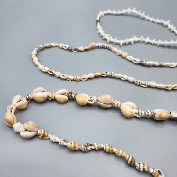 Vintage Puka Hawaiian Shell Necklace Bundle of 4 Y2K - Picture 3 of 11